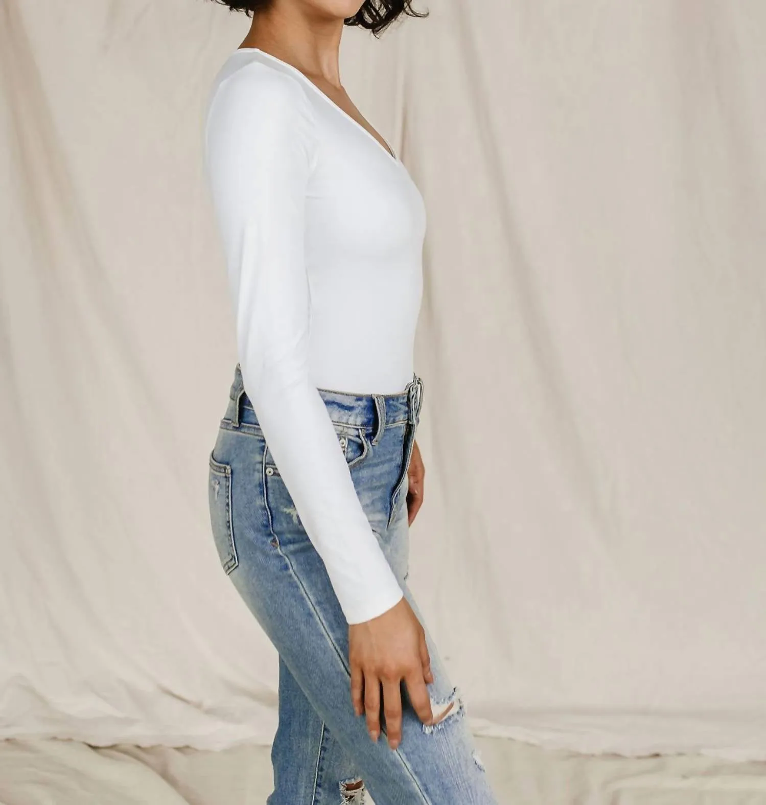 Bodysuit Long Sleeve V-Neck Top In White