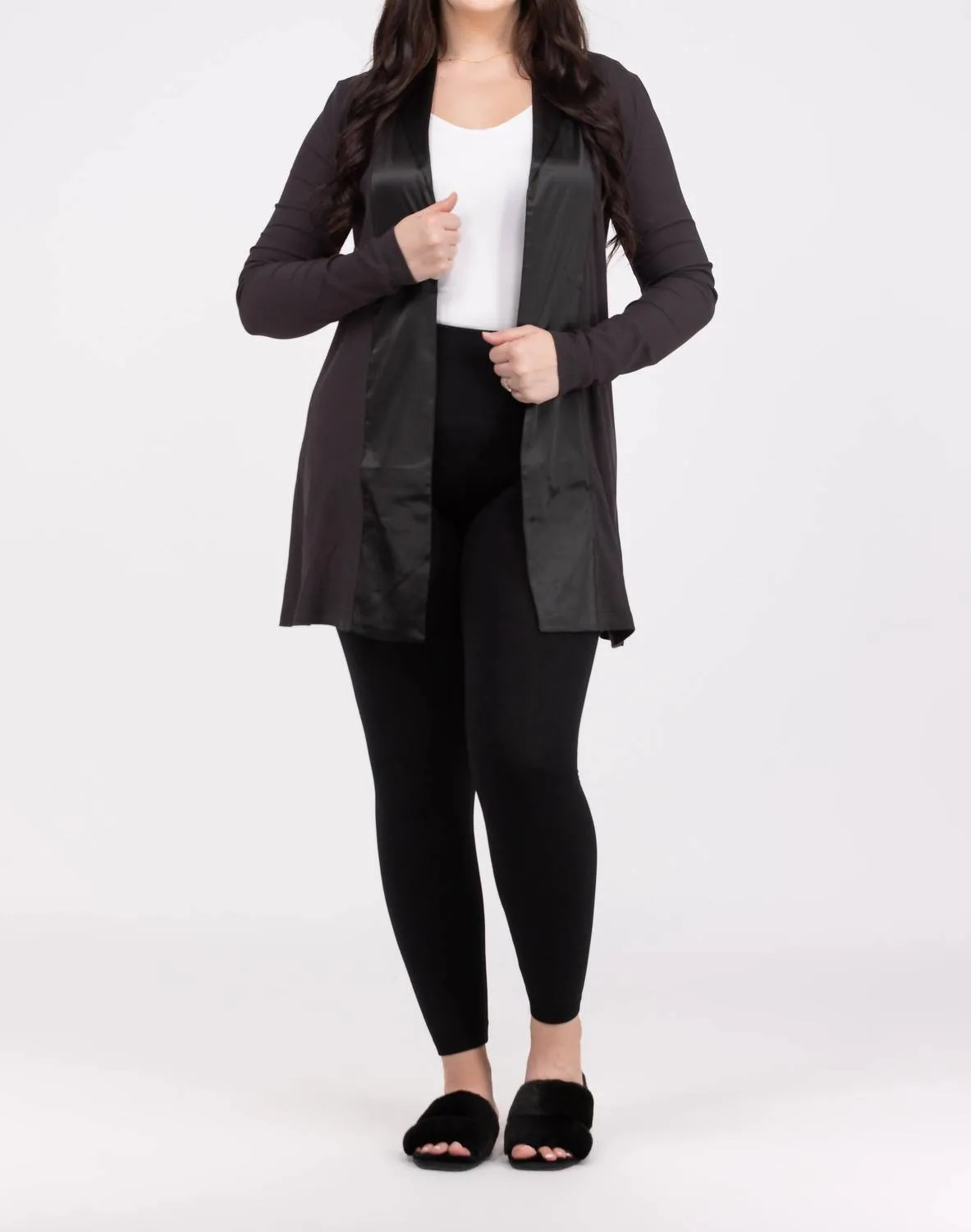 Classic Slumber Satin Trim Robe In Black